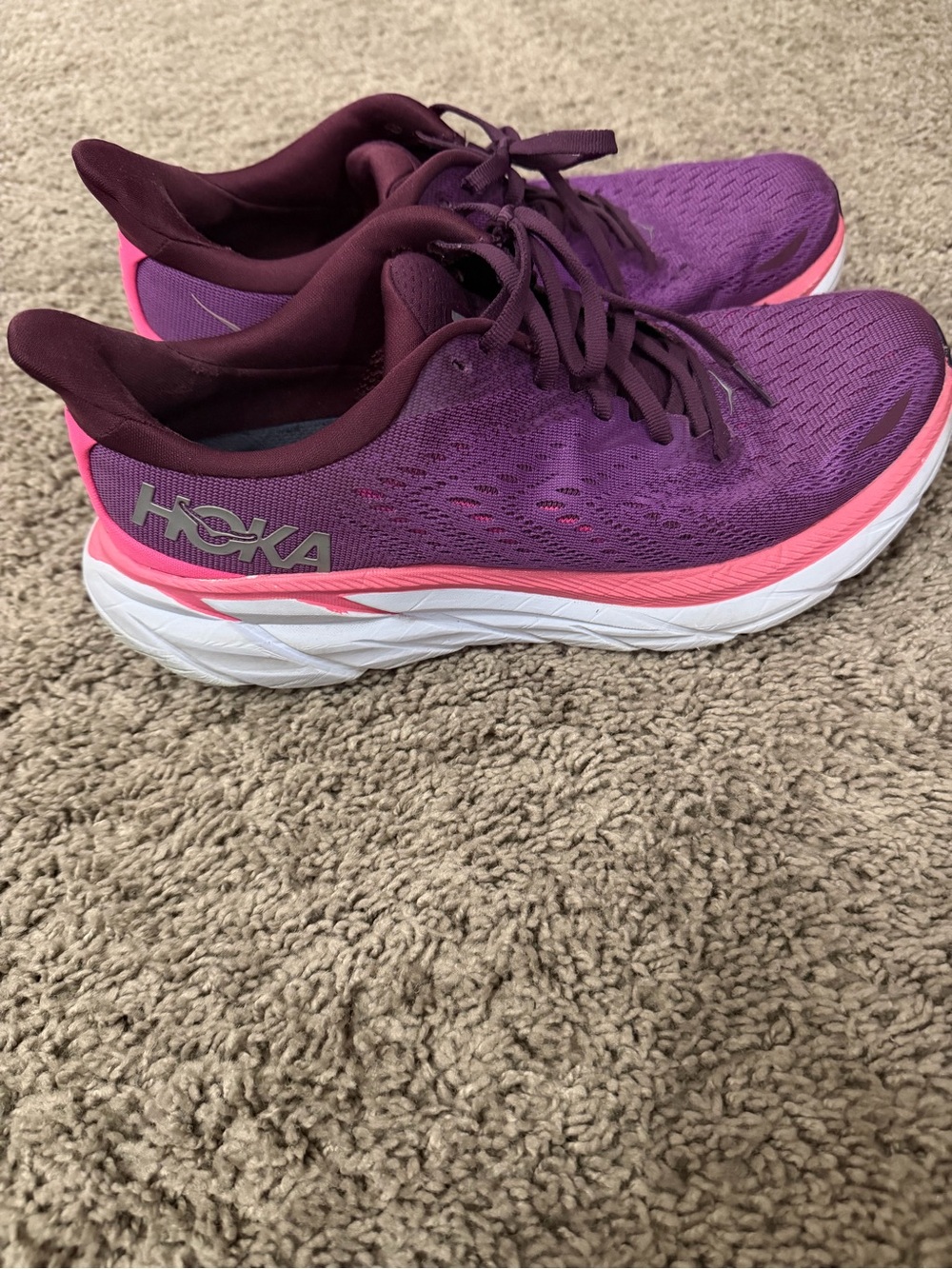 Hoka Clifton 8 Sneakers